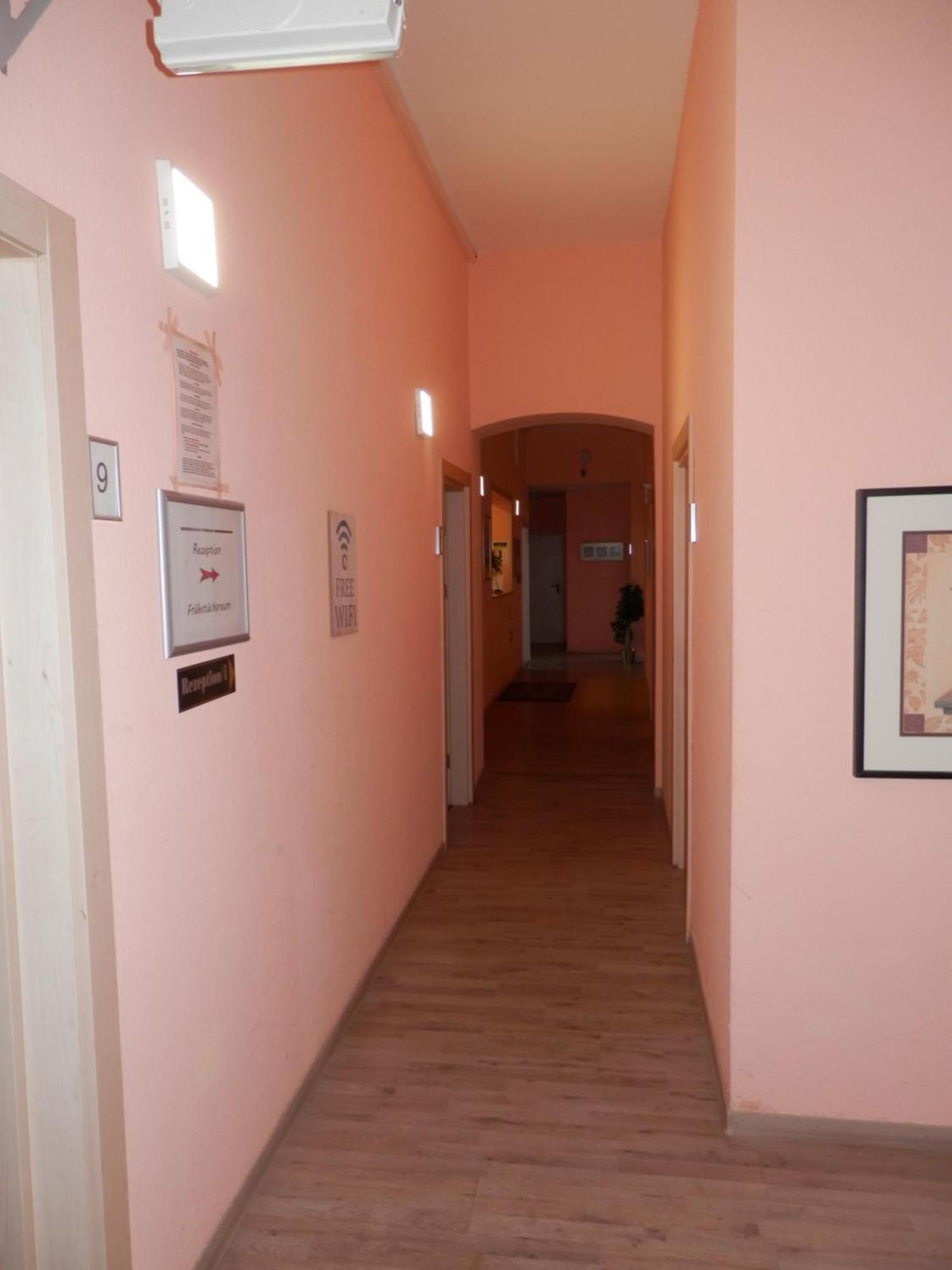 Relax Hotel-Ludwigshafen מראה חיצוני תמונה